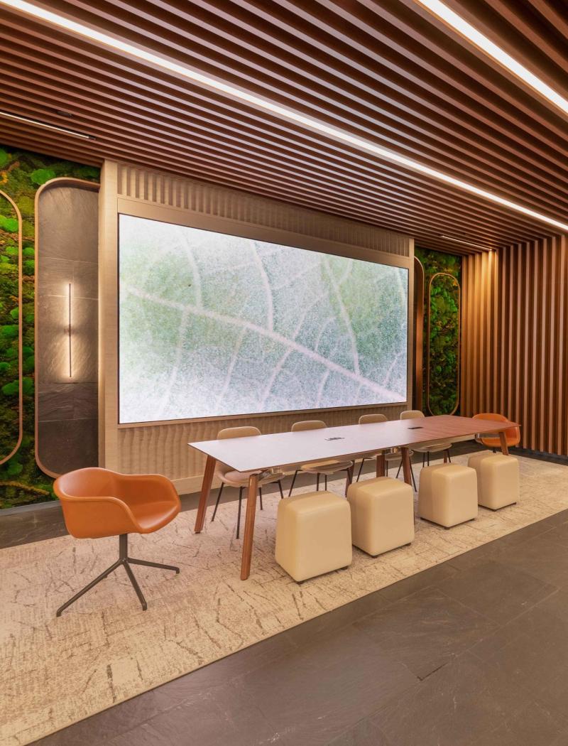 201 King of Prussia Road Lobby