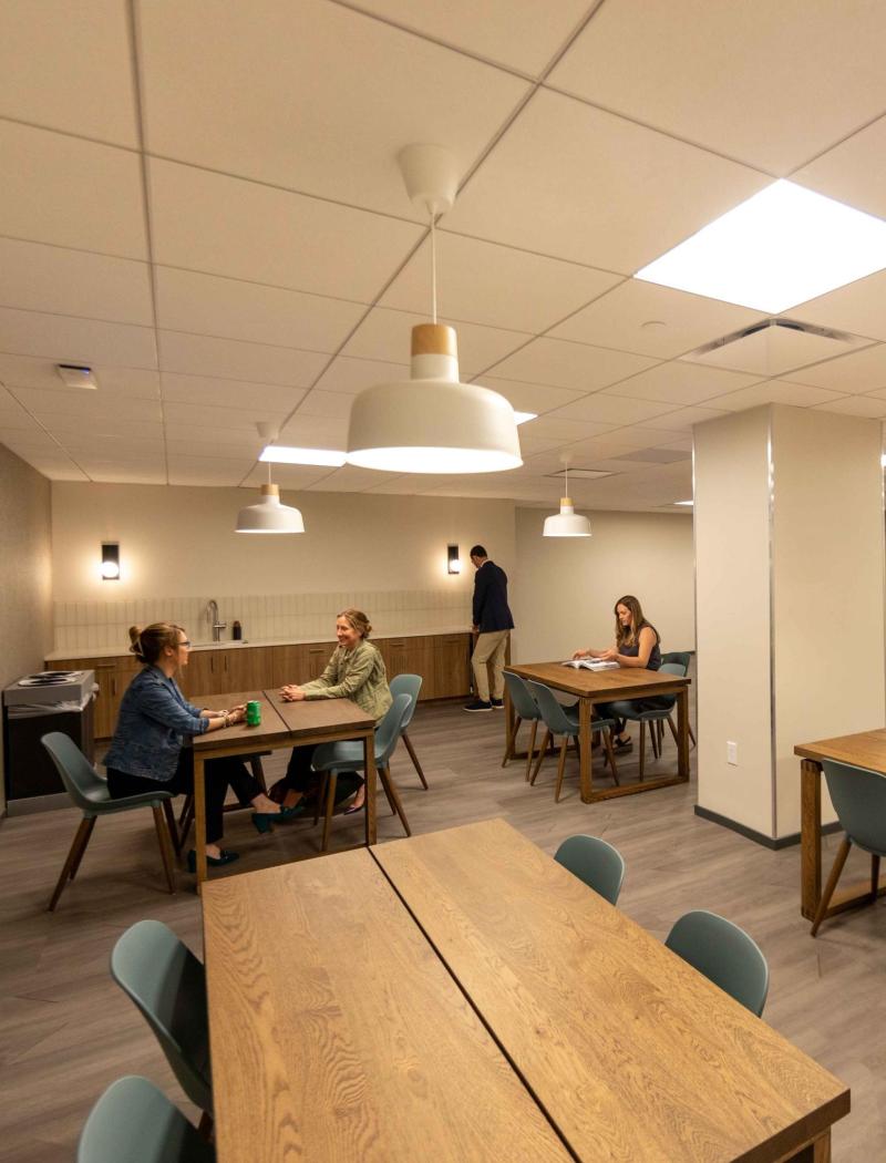 201 King Of Prussia Interior Lounge 