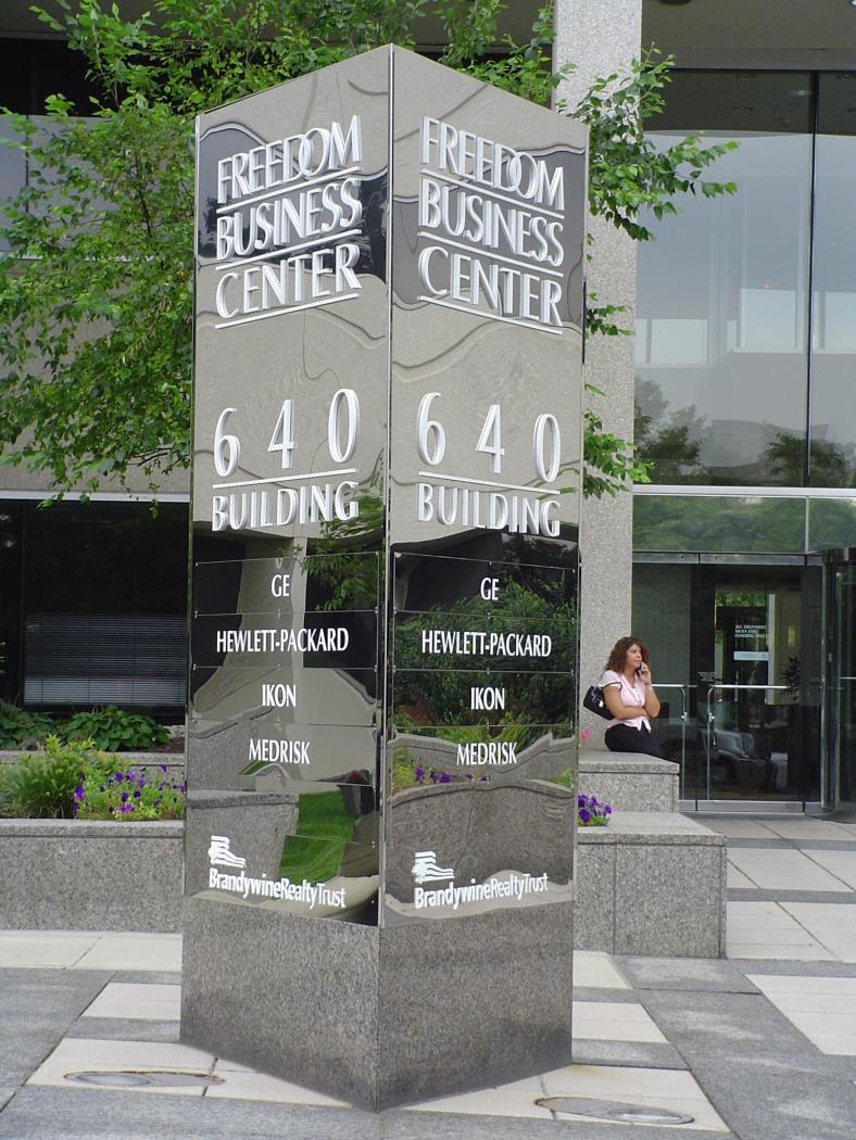 Freedom Business Center Exterior 01