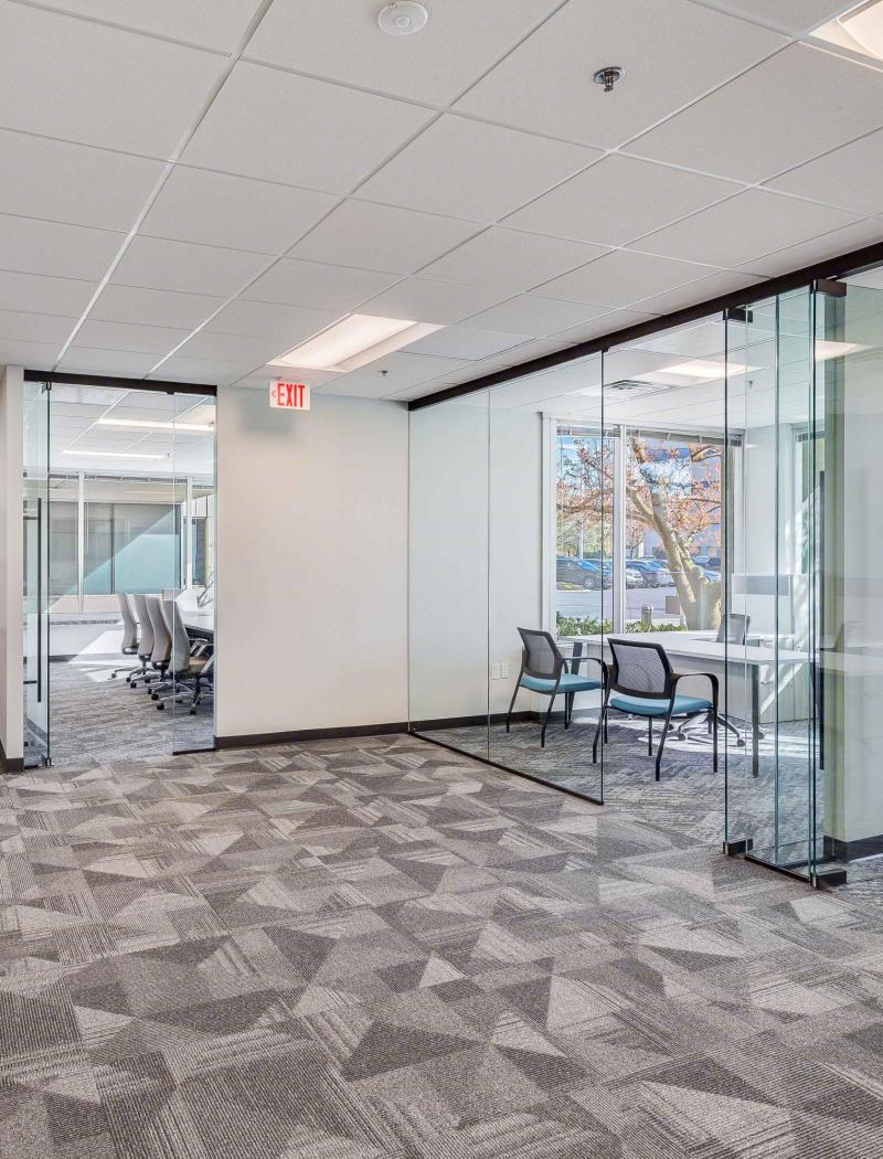 Freedom Business Center Suite 620 03