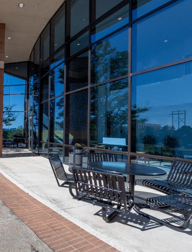 Quarry Lake Exterior 04