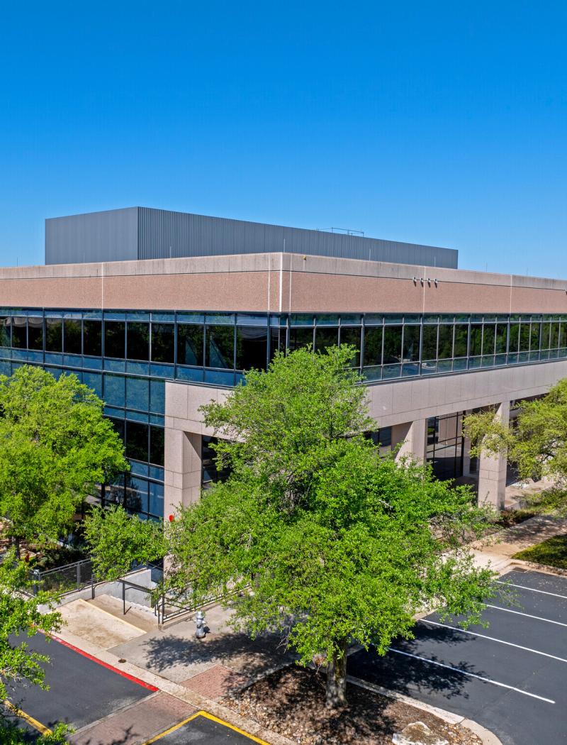 River Place Exterior 36