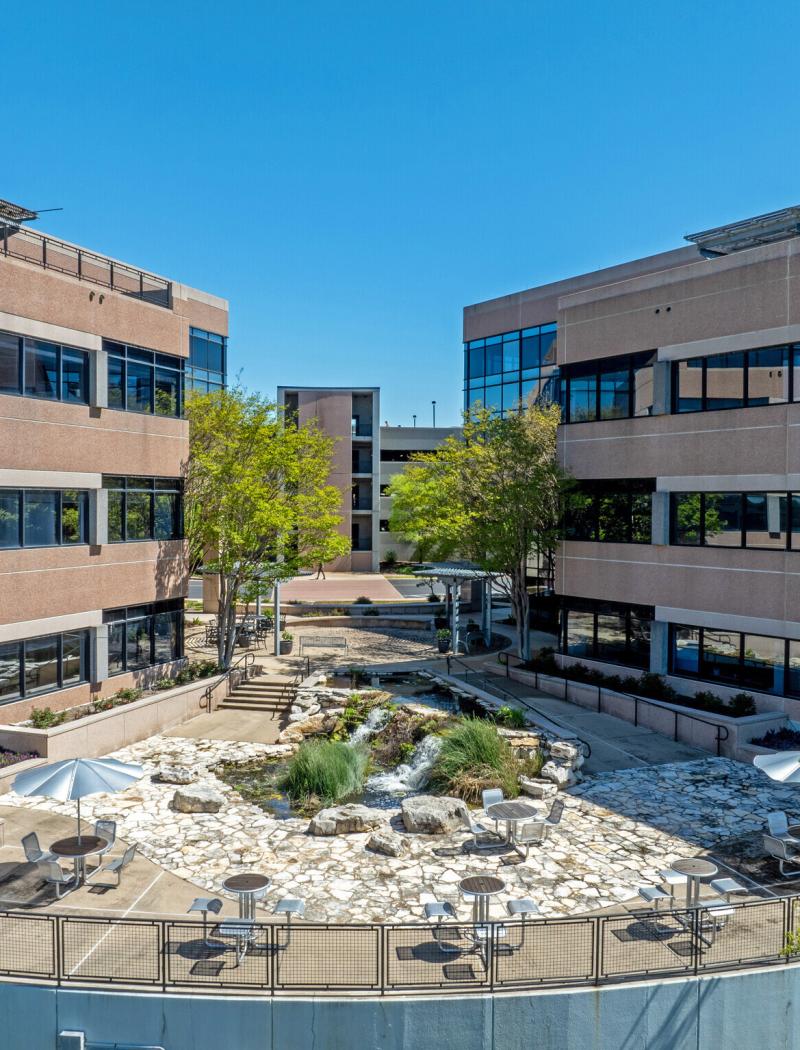 River Place Exterior 38
