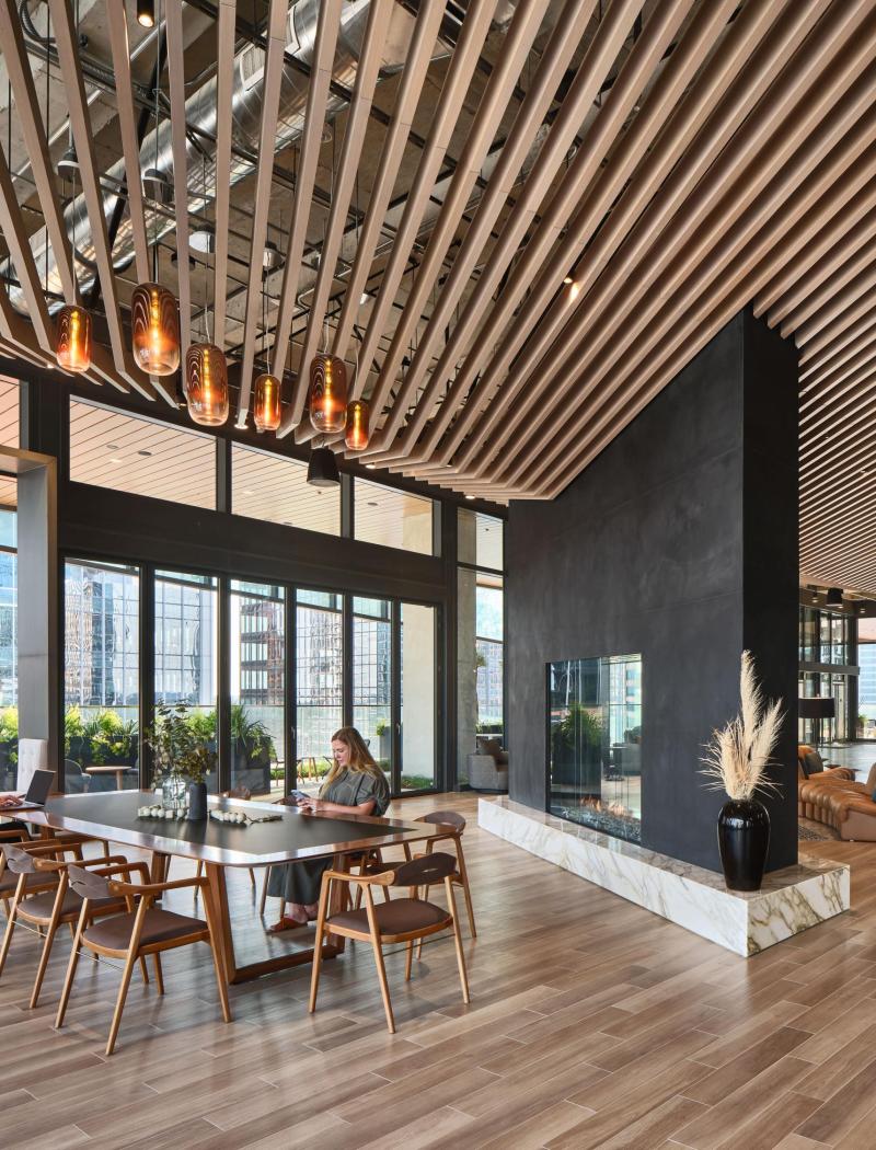 405 Colorado Amenity Floor