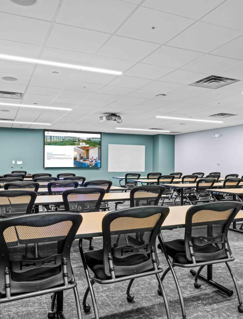 101_West_Elm_Interior_Conference_Room