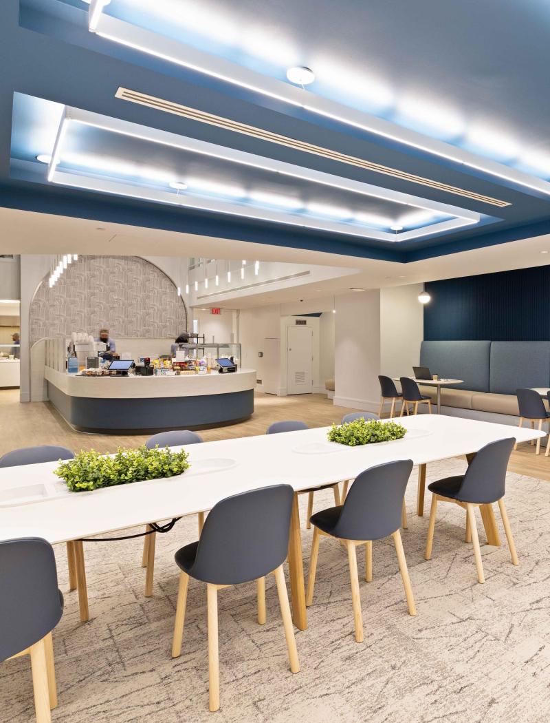 Cafe & Lounge