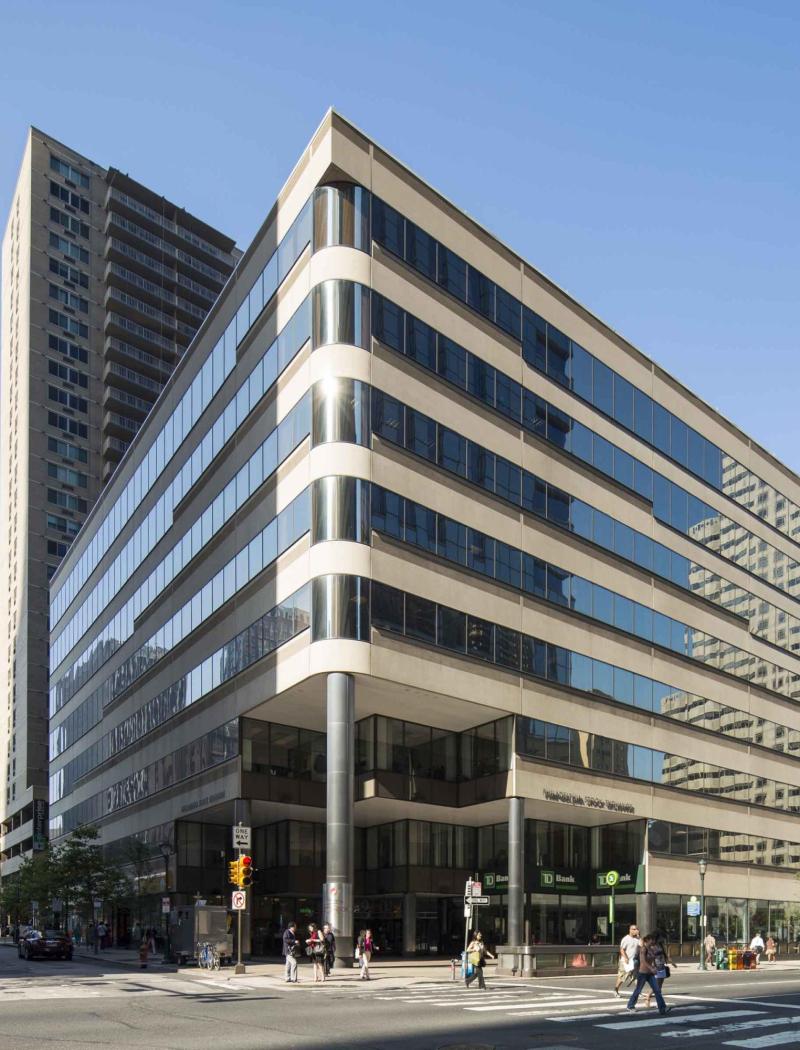 1900_Market_Exterior_StreetView_13