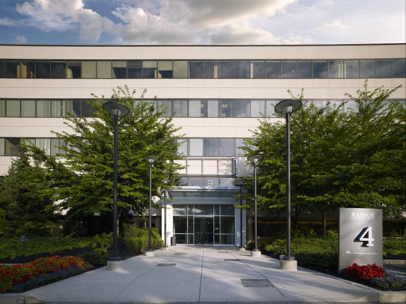 Four_Radnor_Corporate_Center_Exterior_Entrance