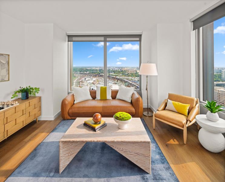 3025JFK_Avira_Interior