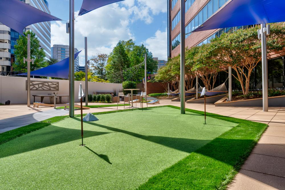 8260 Greensboro Drive_Tysons Virginia_Outdoor Amenities