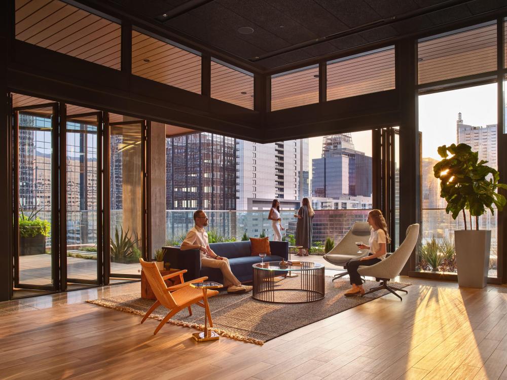 405 Colorado Amenity Floor